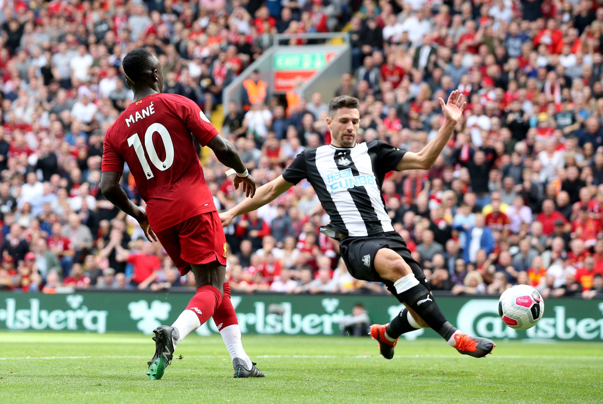 利物浦的中 利物浦的中